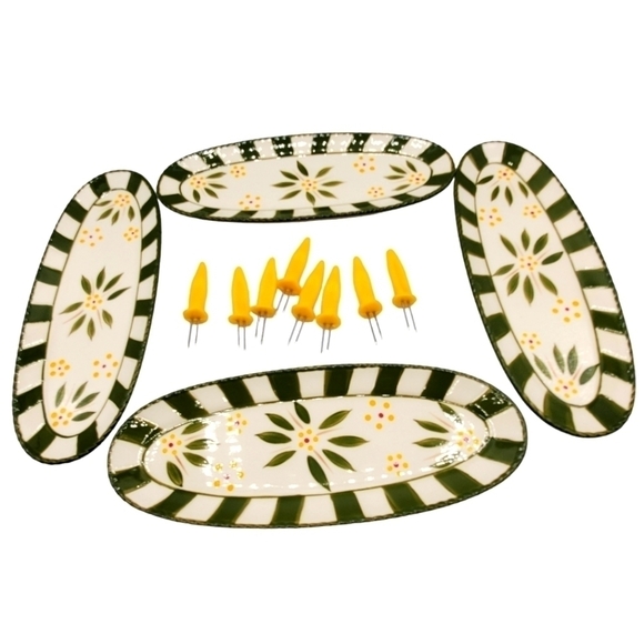 Temptations Old World Corn on the Cob Oval Plates with Skewers - Picture 3 of 13